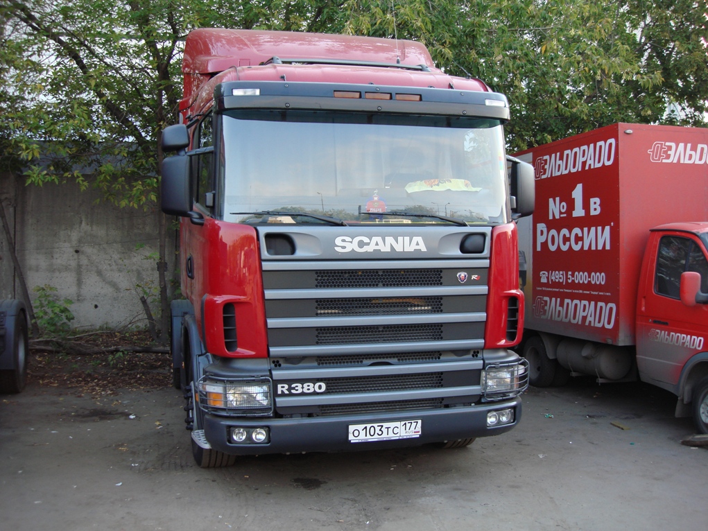  SCANIA R380